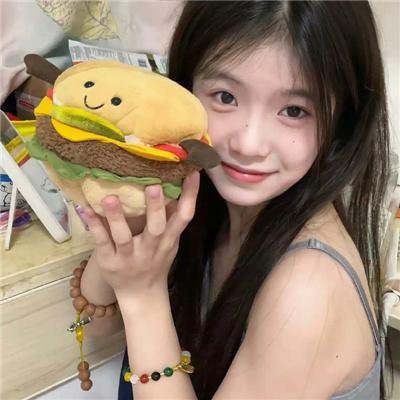 玛丽娅·夏德莱纳